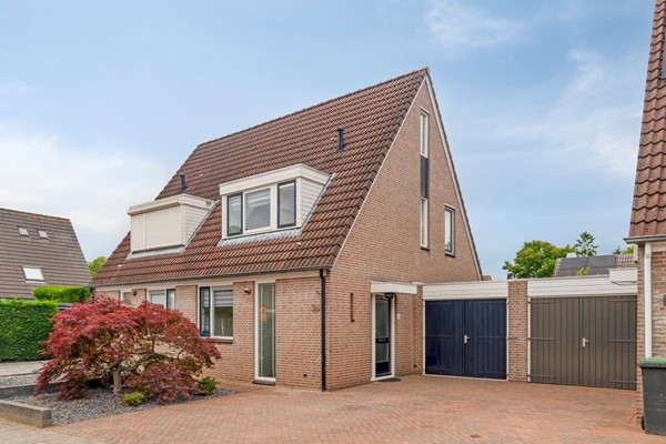 Te koop: van der Beekstraat 30, 4265 HS Genderen